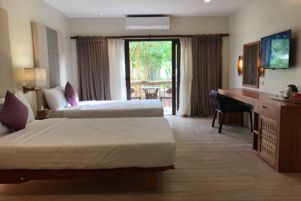 Bluewater Panglao Resort Экстерьер фото