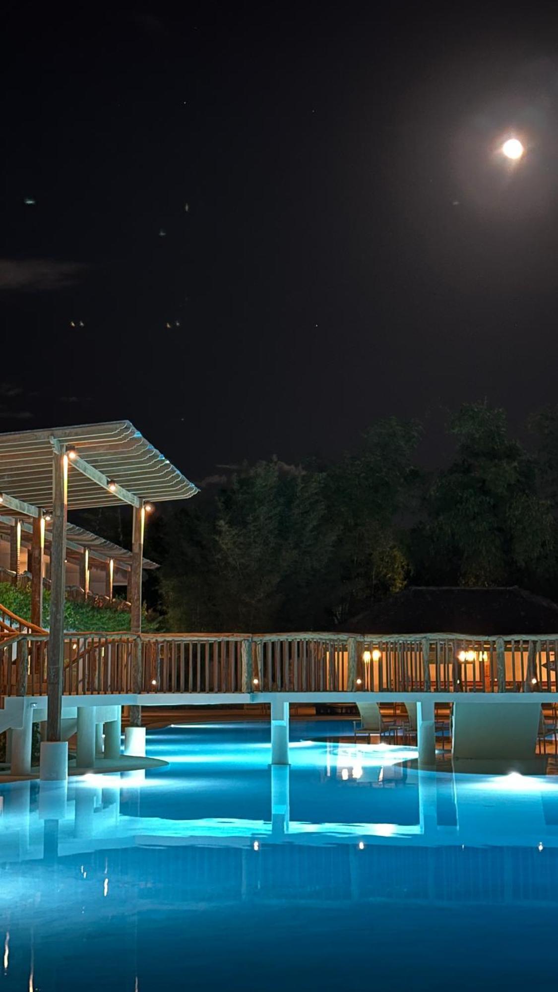 Bluewater Panglao Resort Экстерьер фото